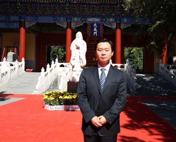 姓名学专家杨懿人老师